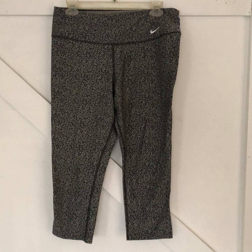 Nike Capri Leggings